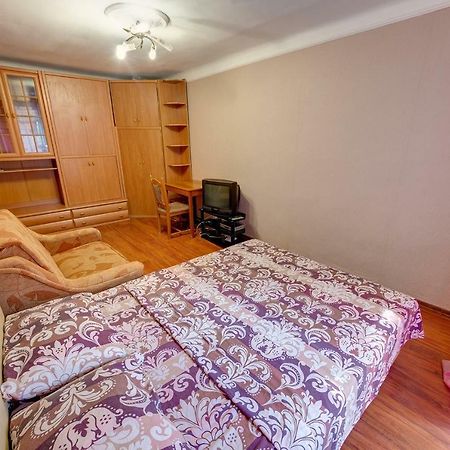 Apartments On The Street Evgeniya Konovalets, 29A Киев Екстериор снимка