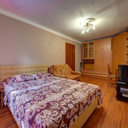 Apartments On The Street Evgeniya Konovalets, 29A Киев Екстериор снимка