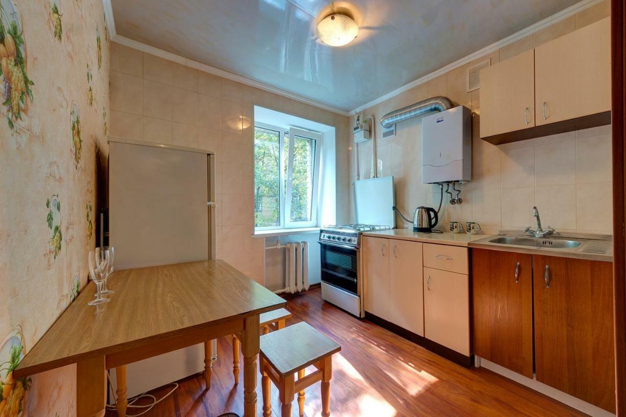 Apartments On The Street Evgeniya Konovalets, 29A Киев Екстериор снимка
