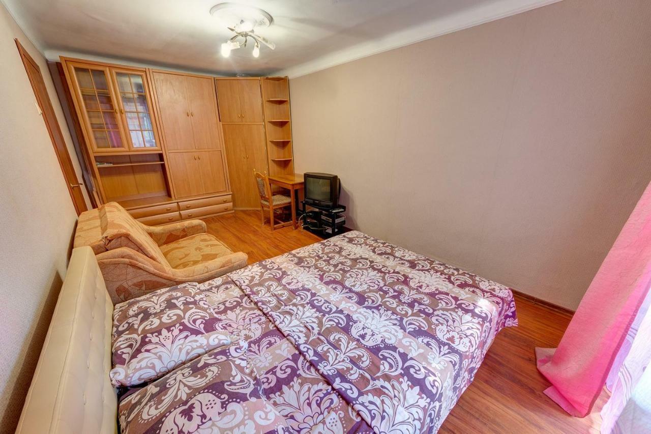 Apartments On The Street Evgeniya Konovalets, 29A Киев Екстериор снимка