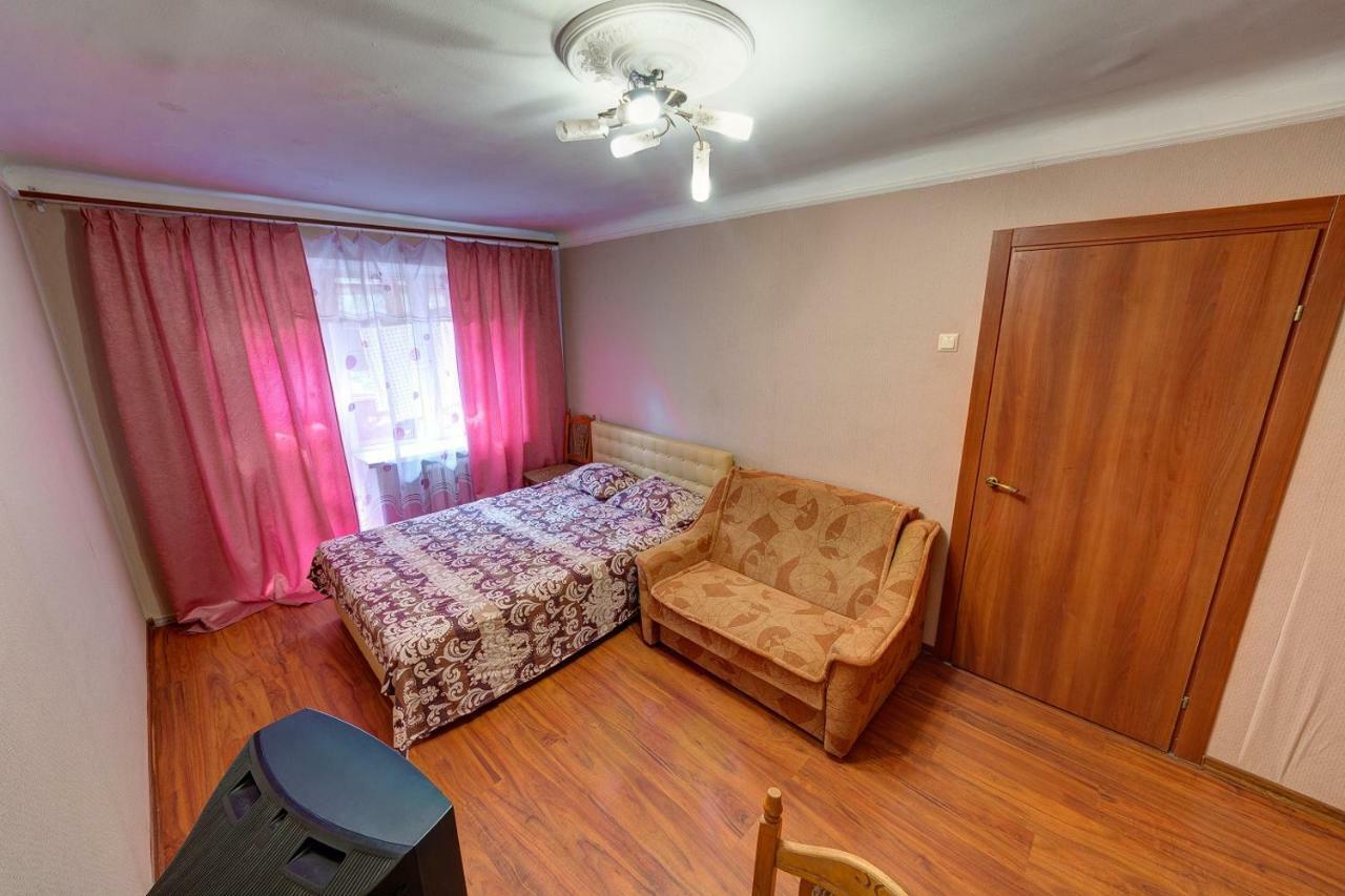 Apartments On The Street Evgeniya Konovalets, 29A Киев Екстериор снимка
